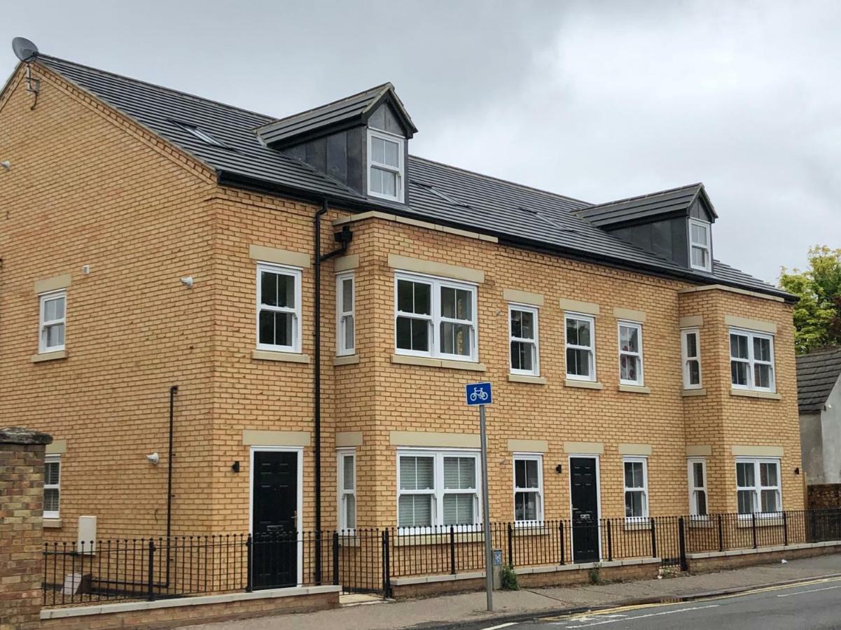 Apartamento The Martins Peterborough Exterior foto